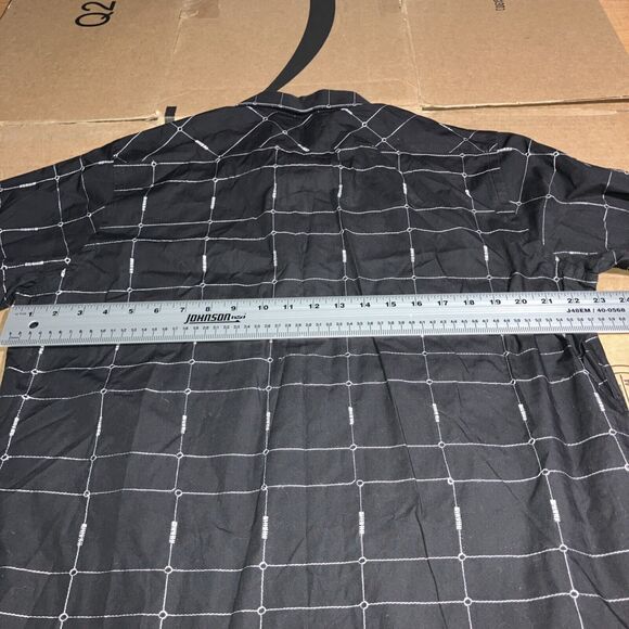 Ike Behar Button Down, Black Silver Gray Windowpane Plaid Shirt, Casual Large - Picture 10 of 11